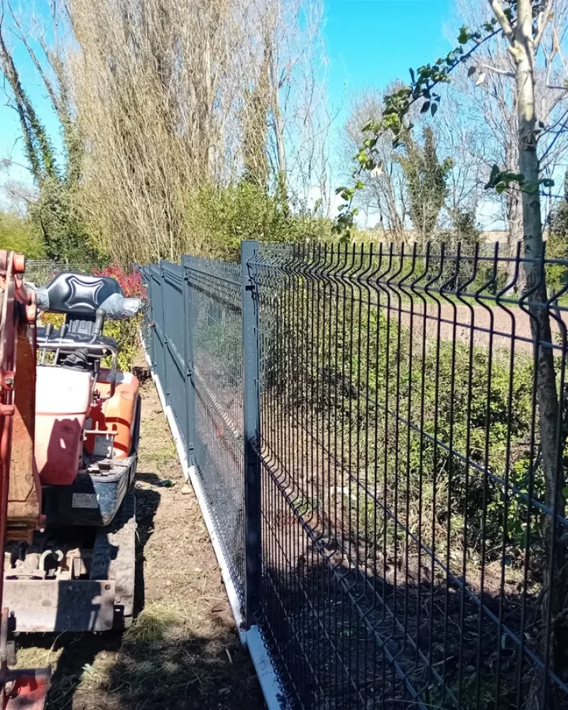 IMG-20250414-WA0050-petite